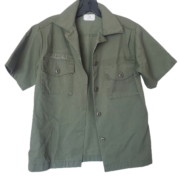 Women's Army field uniform - Picture 1 of 11